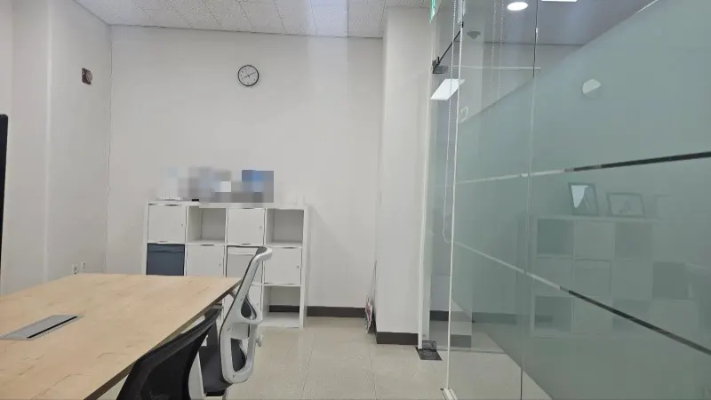 [룸4,탕비] 집기인수가능 사무실 확장전용 약60평,빠른입주가능   사진 3