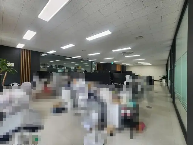 [룸4,탕비] 공장등록가능 사무실 확장전용 약75평, 입주협의가능 사진 5