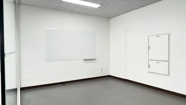 [가성비 추천] 임대 사무실 코너호실 전용 47평 사진 5