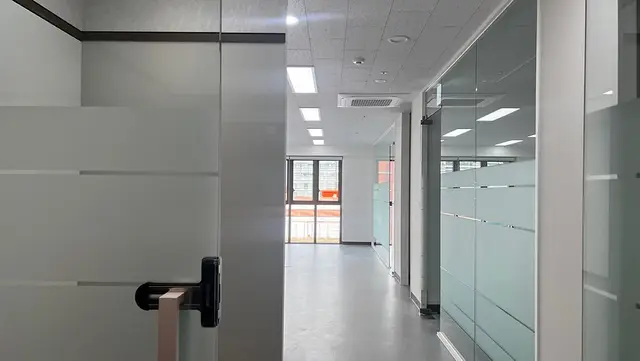 임대 사무실 전용 25평 사진 2